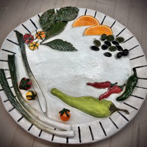 large paper plate w veg