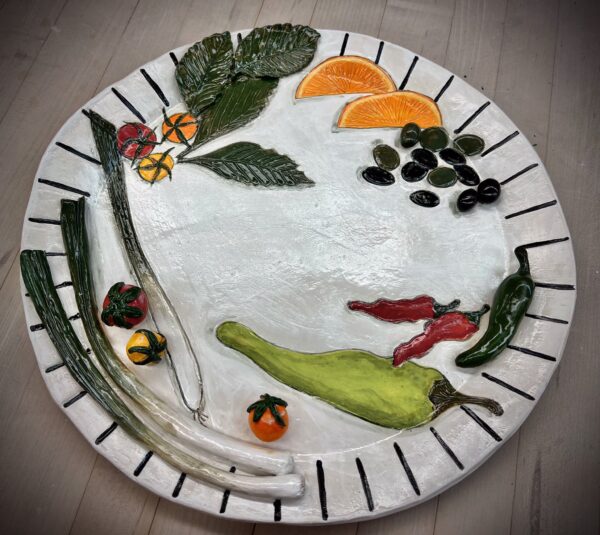 large paper plate w veg