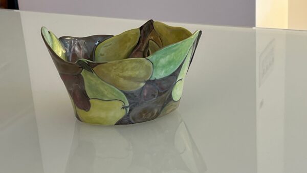 Luscious bowl of pears