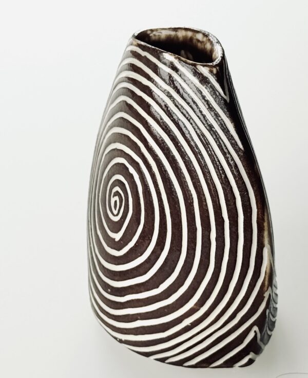 Mini Swirl Vase - Image 2